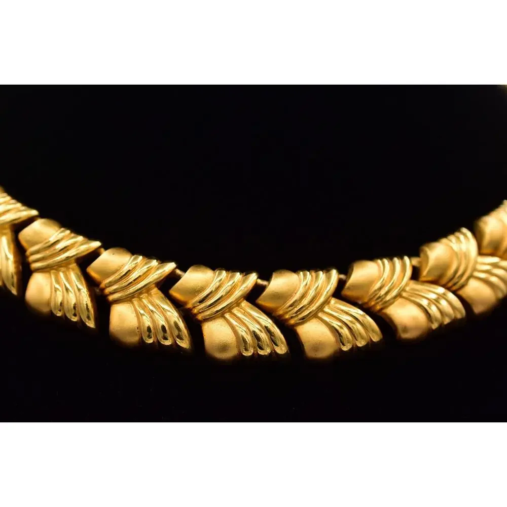 Napier Vintage Collar Necklace Matte Brushed Gold Polished Chunky Signed BinBD